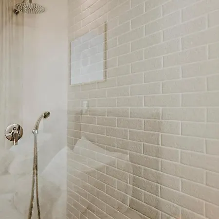 Saphira By Whitedream * Katávolos