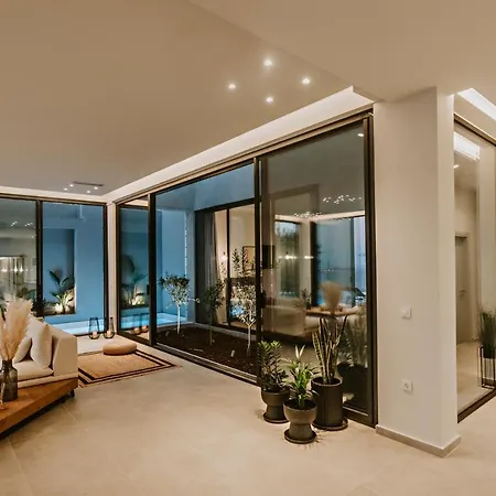 Saphira Villa *