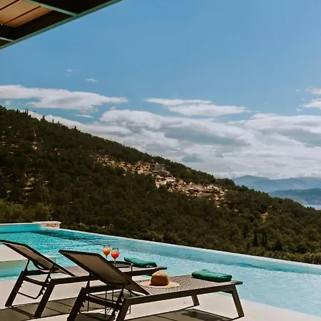 Saphira By Whitedream Katavolos