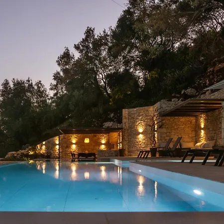 Villa Saphira Katavolos