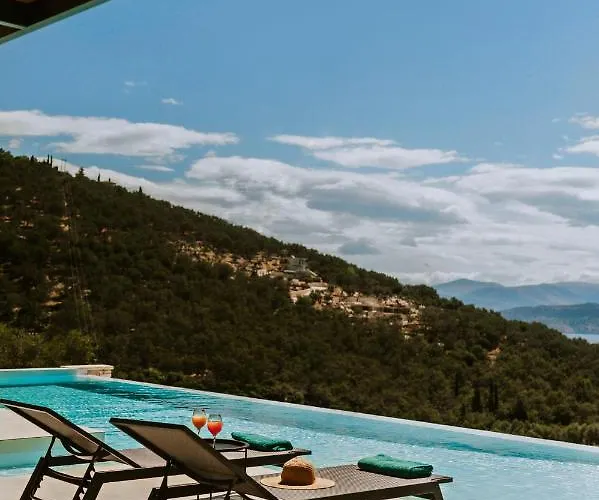 Saphira By Whitedream Katávolos