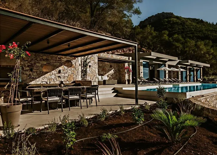 Saphira By Whitedream *