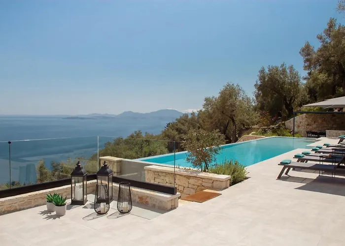 Saphira By Whitedream *