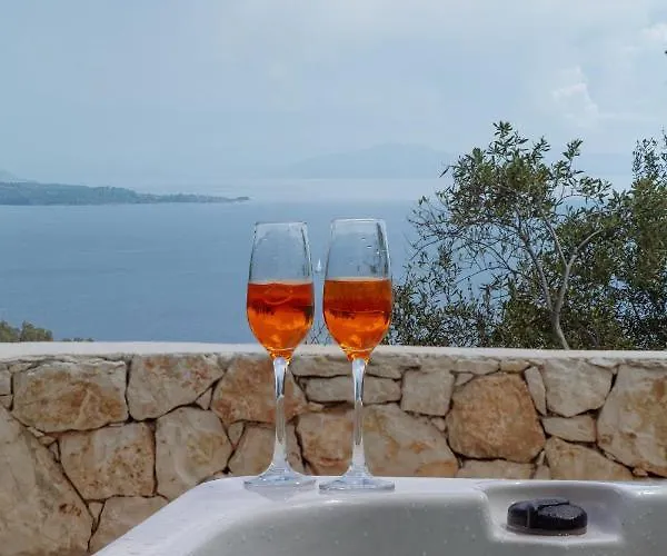 Saphira By Whitedream *