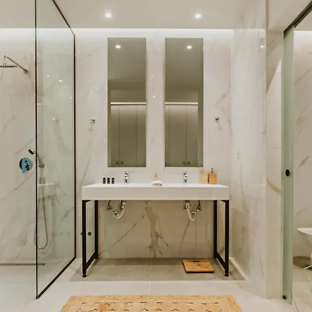 Saphira By Whitedream *