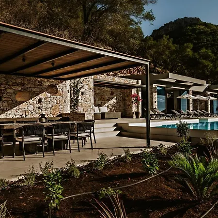 Saphira By Whitedream *