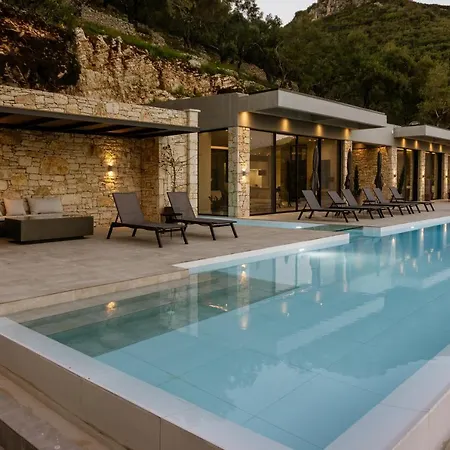 Saphira By Whitedream Katávolos