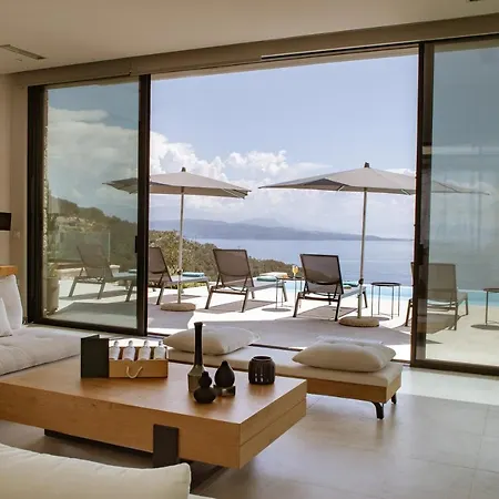 Saphira By Whitedream Katávolos